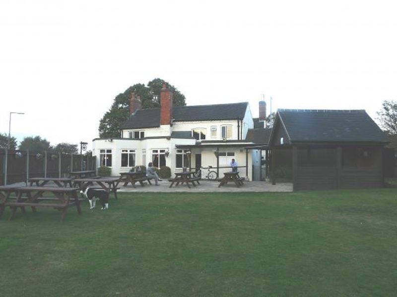 (Pub, Garden). Published on 05-10-2014