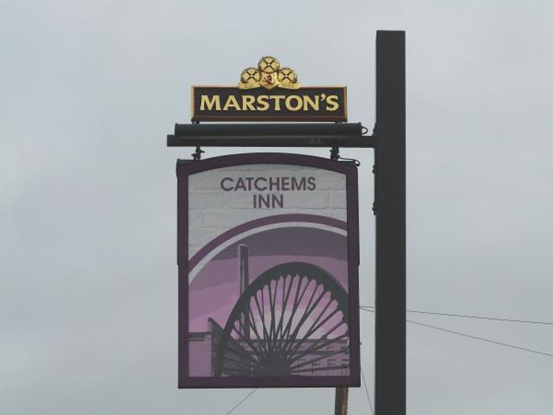 (Pub, External, Sign). Published on 27-03-2016 