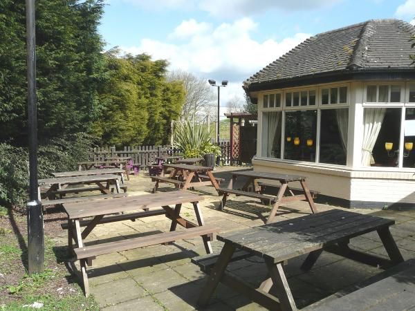 (Pub, External, Garden). Published on 01-05-2016
