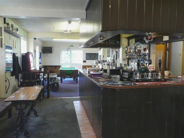 (Pub, Bar). Published on 19-08-2015