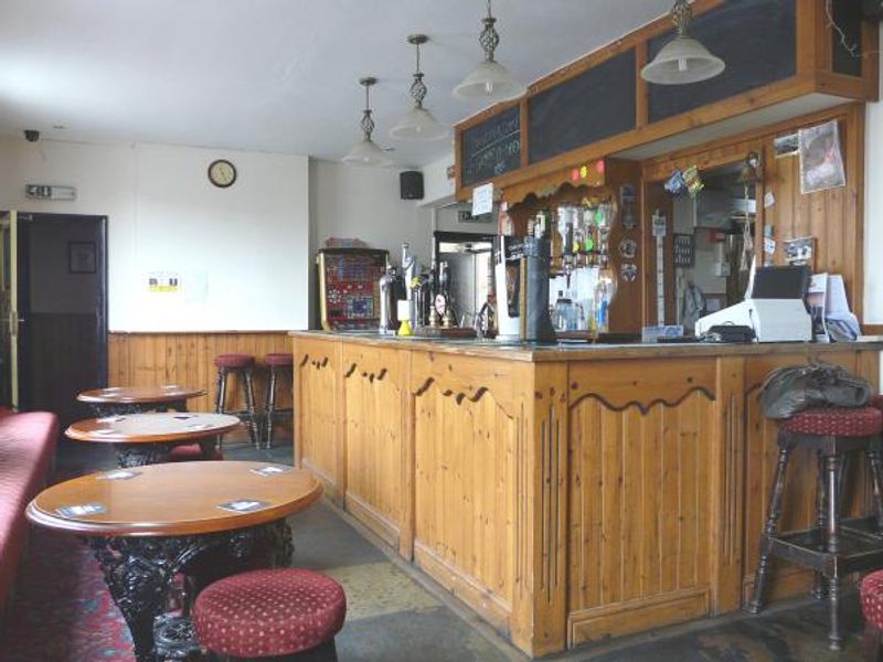 (Pub, Bar). Published on 19-09-2014