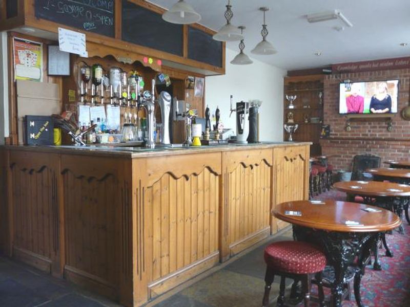(Pub, Bar). Published on 19-09-2014