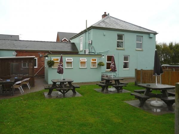(Pub, External, Garden). Published on 14-10-2014
