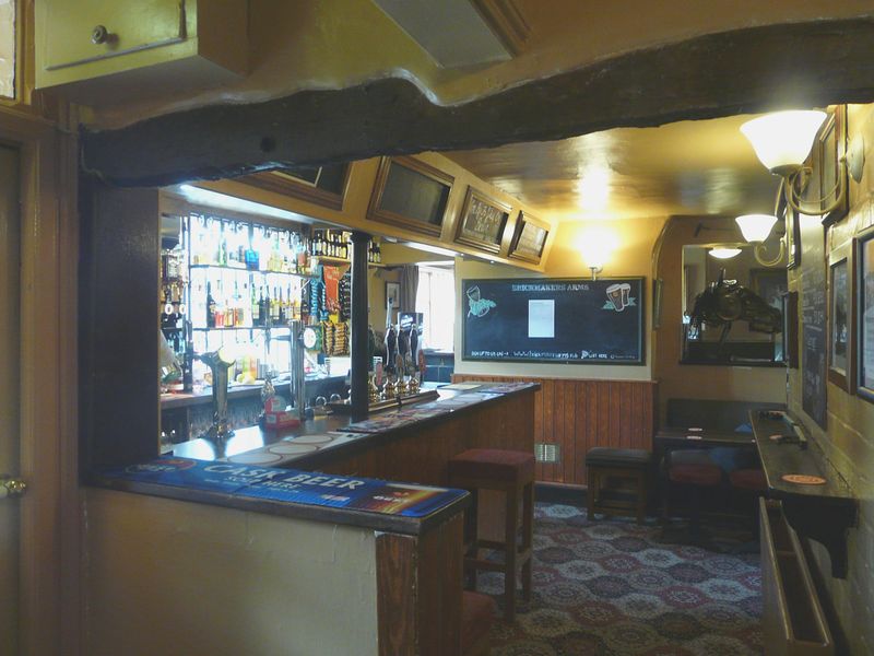 (Pub, Bar). Published on 29-07-2018 