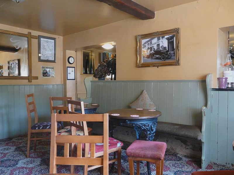 (Pub, Bar). Published on 29-07-2018 