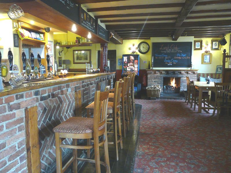 (Pub, Bar). Published on 29-04-2018 