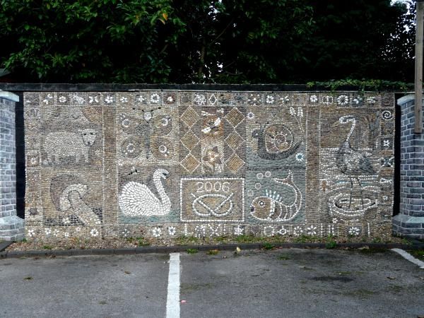 Car park mural. (Pub, External). Published on 12-03-2014