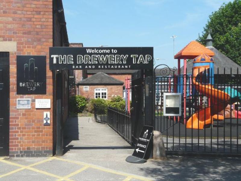(Pub, External, Garden). Published on 10-10-2013
