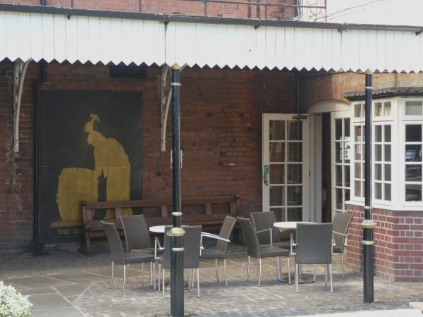(Pub, External). Published on 10-10-2013