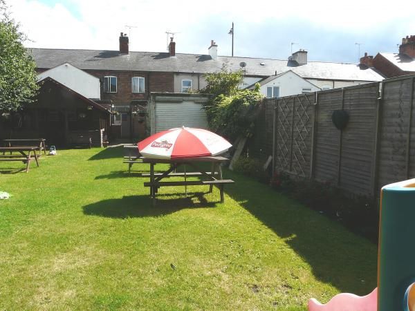 (Pub, External, Garden). Published on 07-09-2016