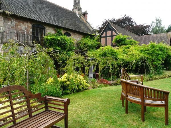 (Pub, External, Garden). Published on 01-08-2015