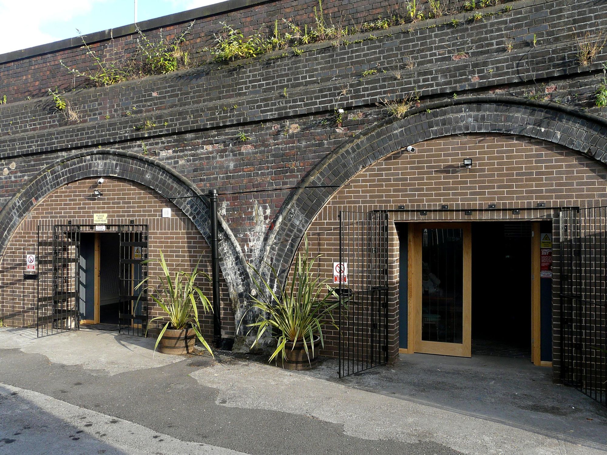 Front of pub and adjacent brewery . (Pub, Brewery, External). Published on 10-07-2024