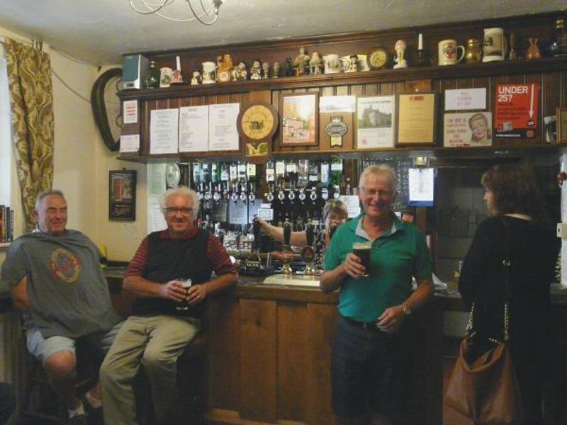 (Pub, Bar, Customers). Published on 15-09-2014 