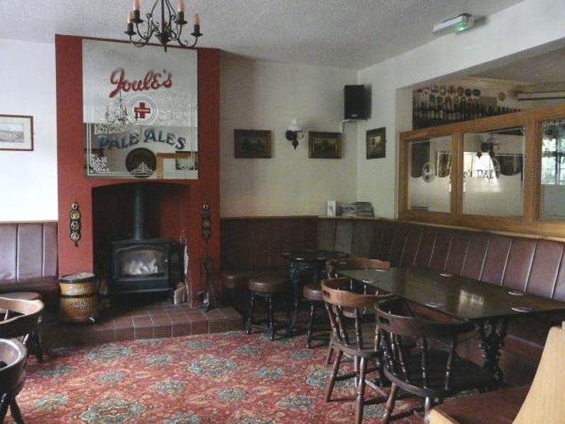 (Pub, Bar). Published on 15-09-2014 