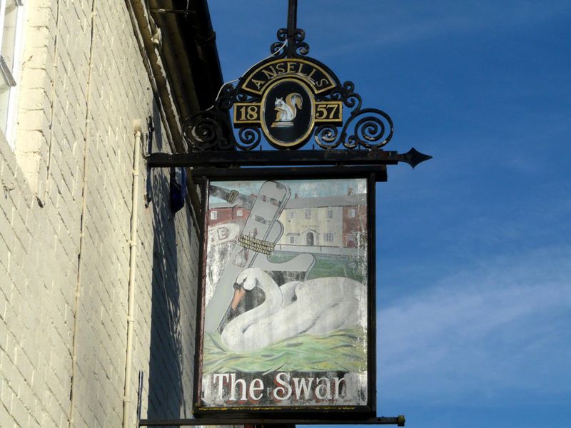 (Pub, Sign). Published on 13-02-2018 