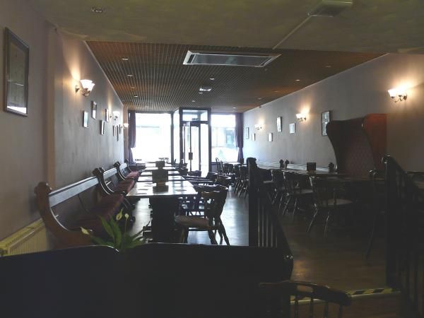 (Pub, Bar). Published on 07-05-2014