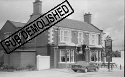 Bentleys, Barnsley. (Pub, External). Published on 25-11-2012