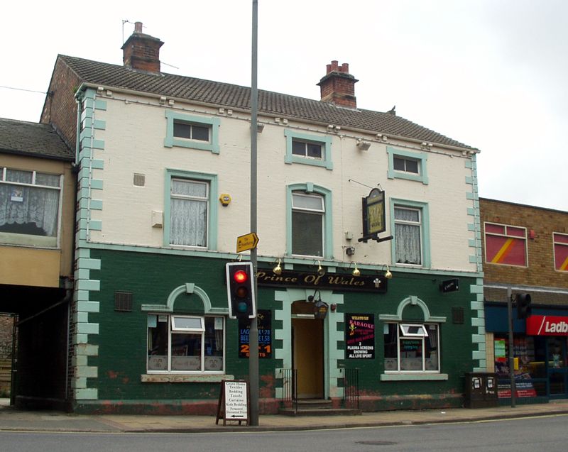 Prince of Wales, Wombwell. (Pub, External). Published on 14-10-2014