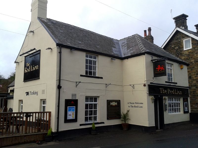 Red Lion, Silkstone. (Pub, External). Published on 14-10-2014