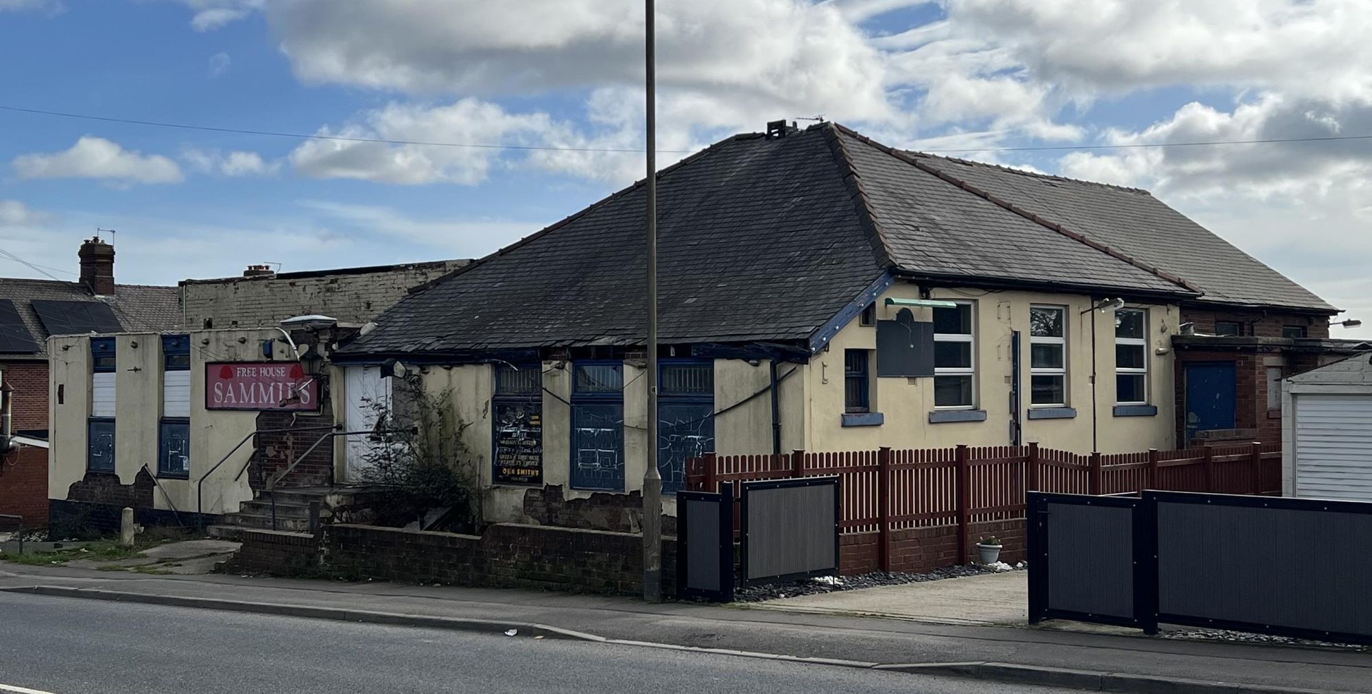 (Pub, Key). Published on 15-03-2026