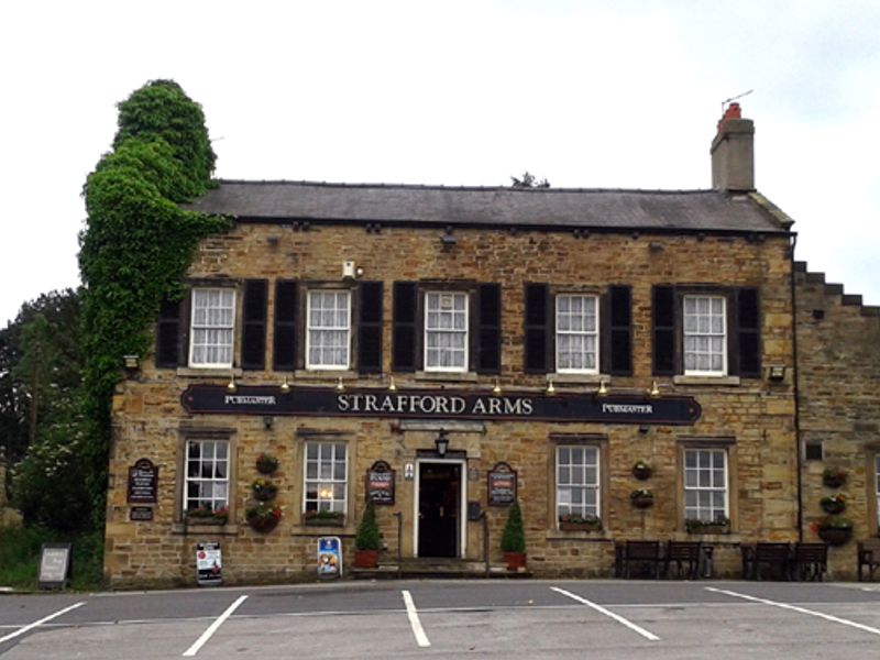 Strafford Arms, Stainborough. (Pub, External). Published on 14-10-2014