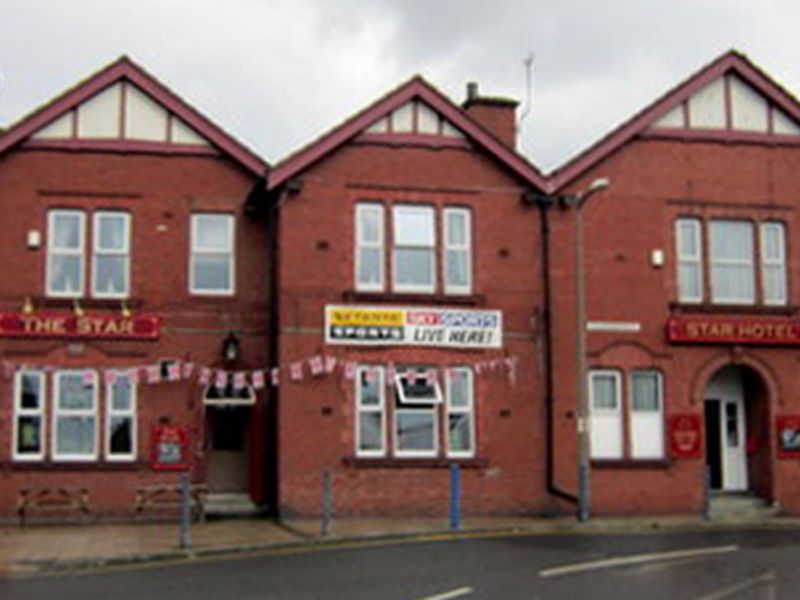 Star Hotel, Cudworth. (Pub, External). Published on 14-10-2014 