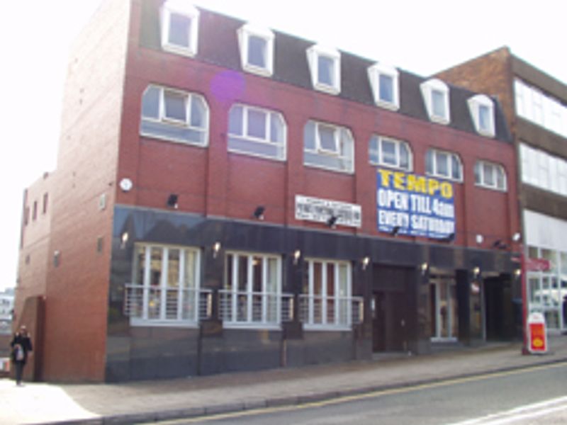 Londoner, Barnsley. (Pub, External). Published on 25-11-2012 