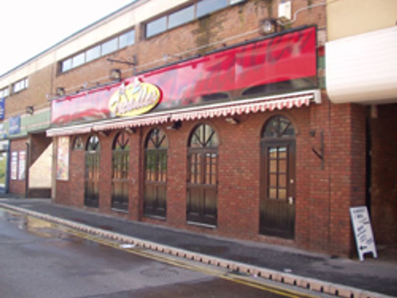 Treadles, Barnsley. (Pub, External). Published on 25-11-2012