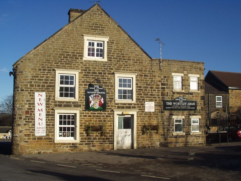 Wortley Arms, Wortley. (Pub, External). Published on 14-10-2014 