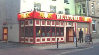 Bar Loco, Barnsley. (Pub, External). Published on 25-11-2012