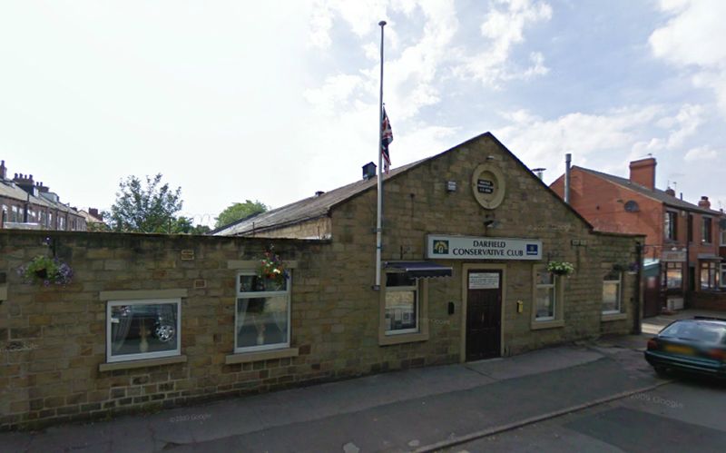 Conservative Club, Darfield. (Pub, External). Published on 14-10-2014