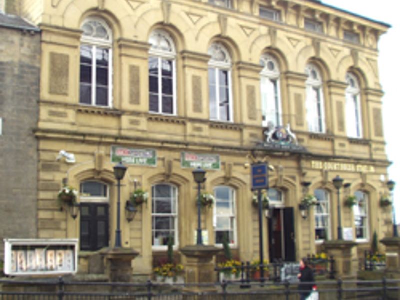 Courthouse, Barnsley. (Pub, External). Published on 25-11-2012