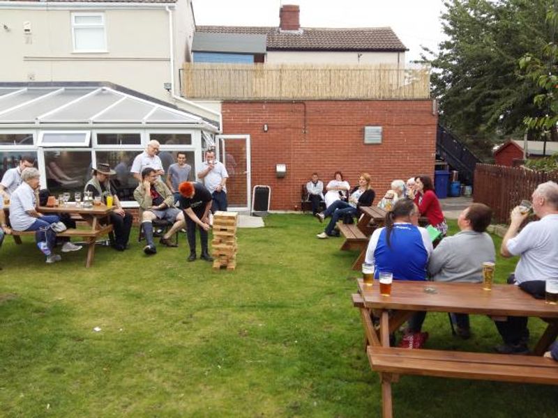 (External, Garden, Customers, Branch). Published on 09-09-2015 