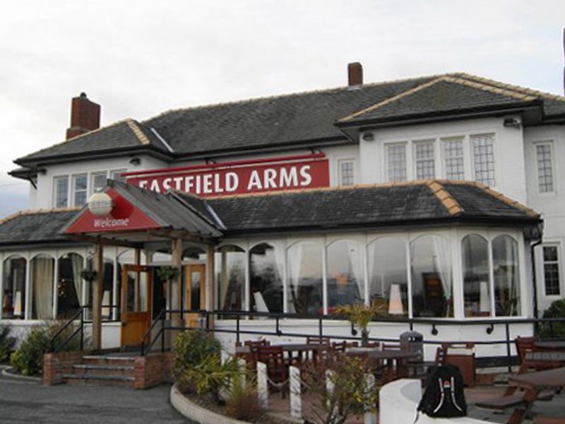 Eastfield Arms, Mapplewell. (Pub, External). Published on 14-10-2014