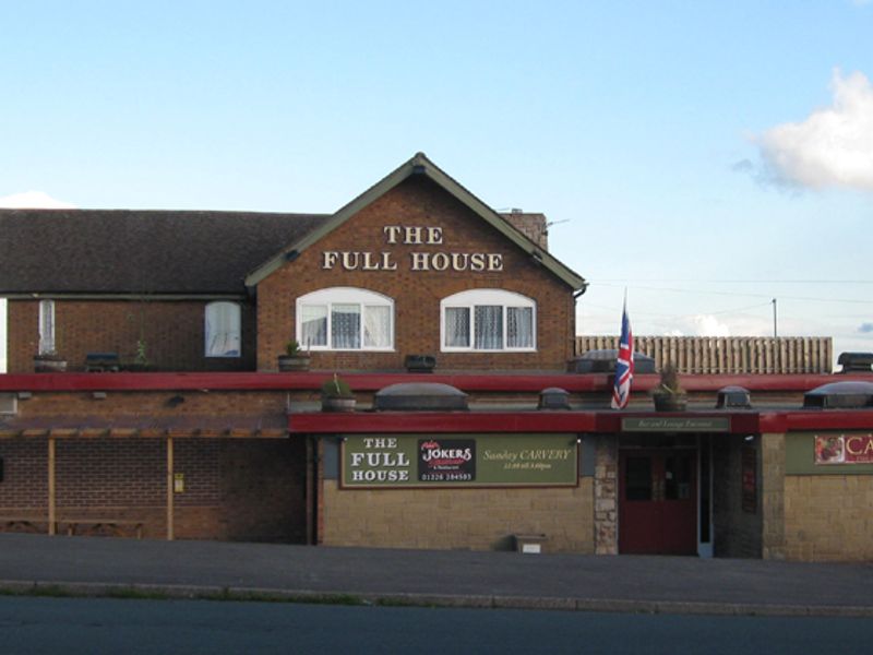 Full House, Monk Bretton. (Pub, External). Published on 14-10-2014 