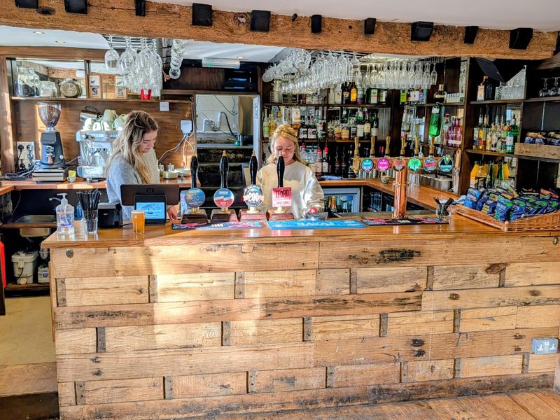 (Bar). Published on 06-06-2026 