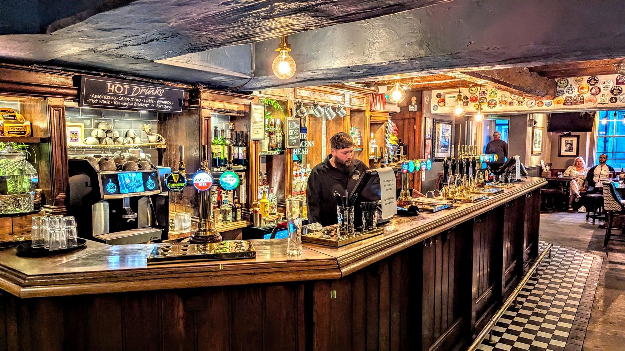 (Bar). Published on 24-08-2025