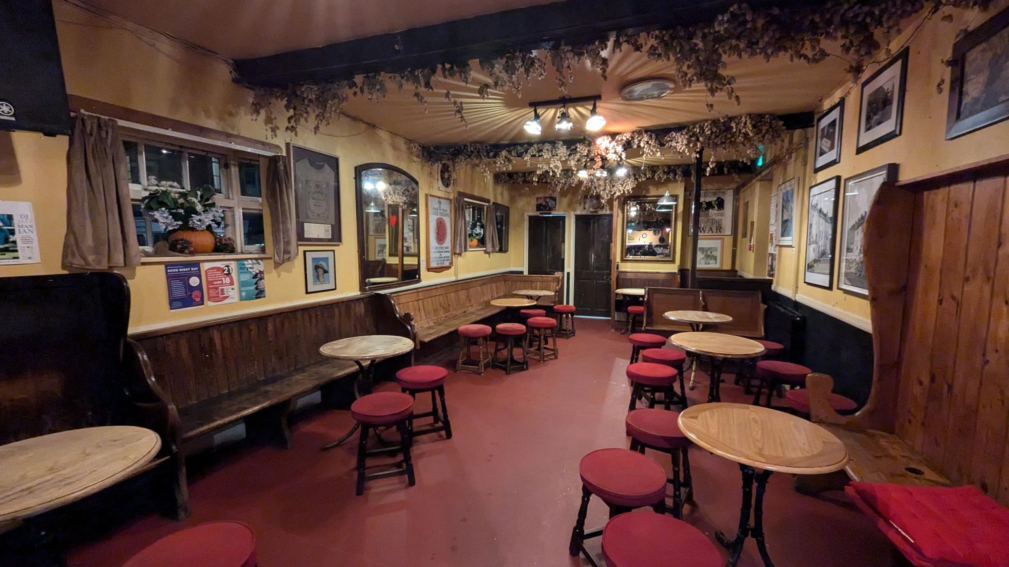 (Bar). Published on 23-11-2024