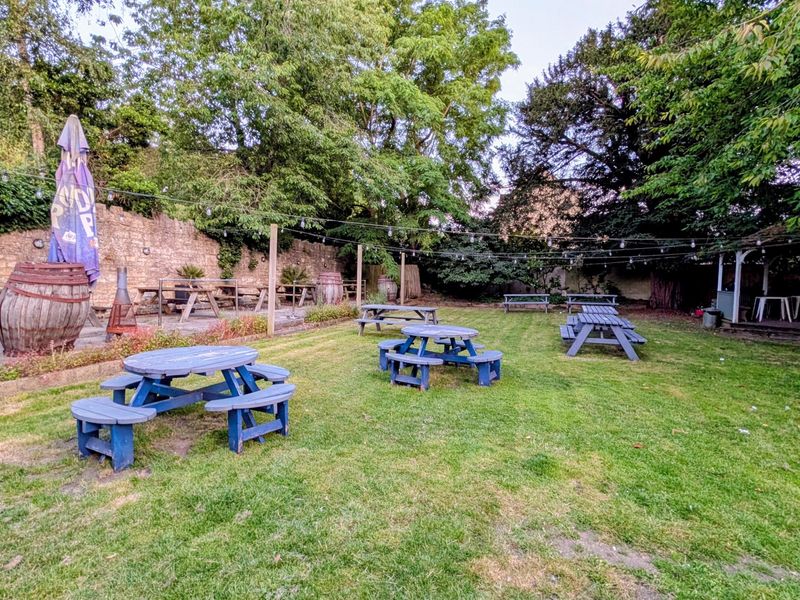 Lower Garden. (Garden). Published on 06-07-2026 