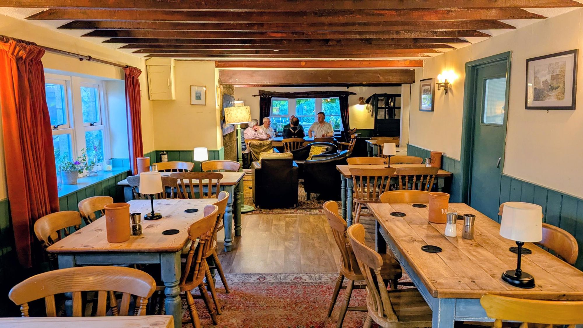 (Restaurant). Published on 10-11-2025