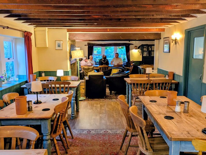 (Restaurant). Published on 10-11-2025 