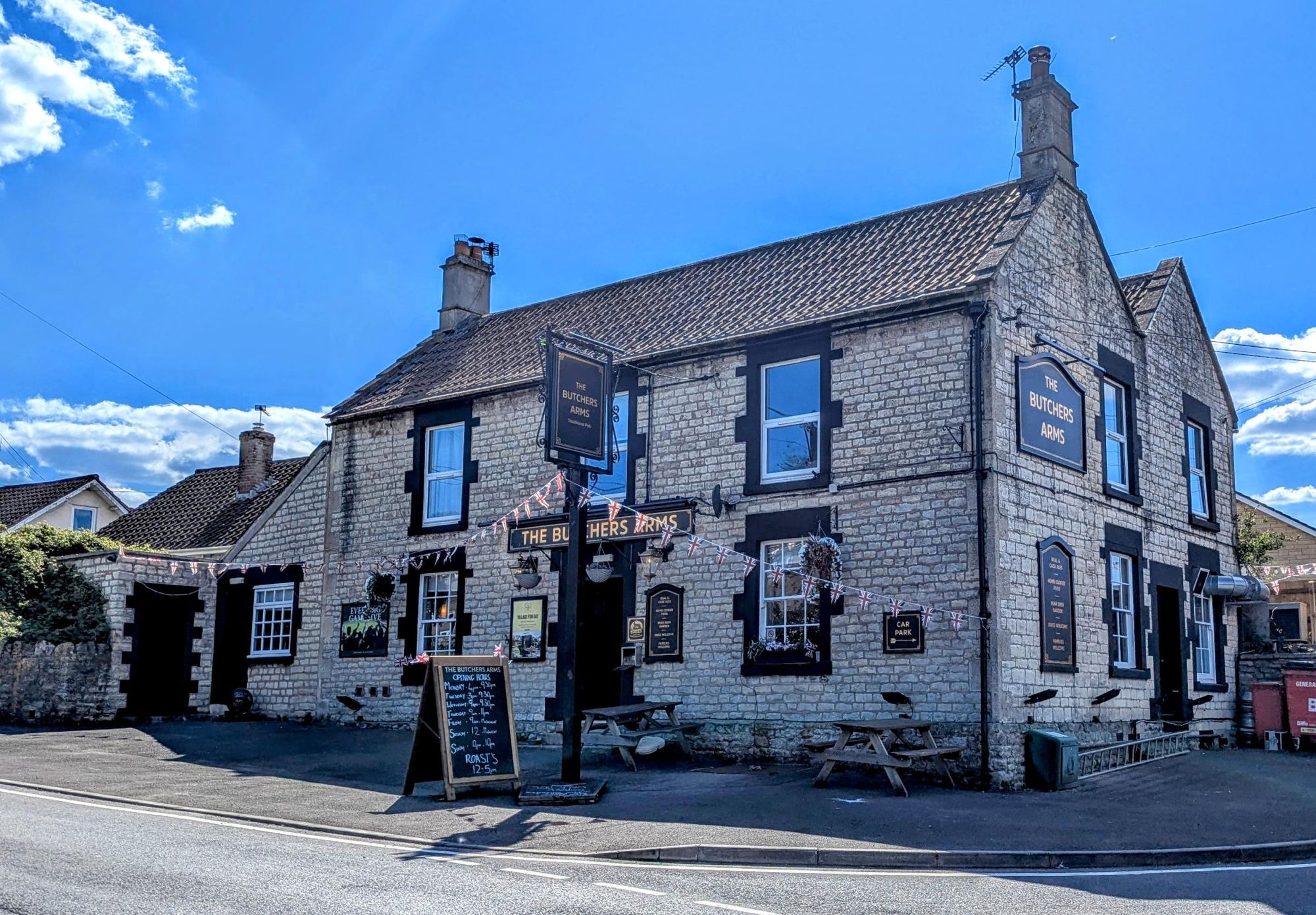 (Pub, External, Key). Published on 11-05-2025