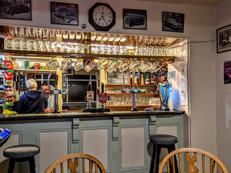 (Bar). Published on 21-11-2024