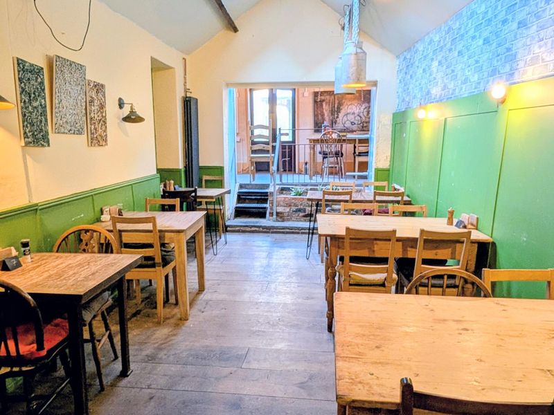 (Restaurant). Published on 10-07-2026 