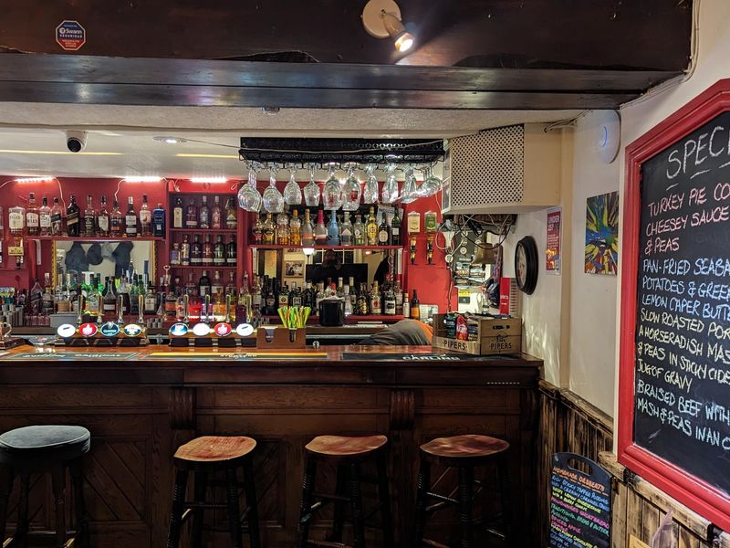 (Bar). Published on 17-02-2025 