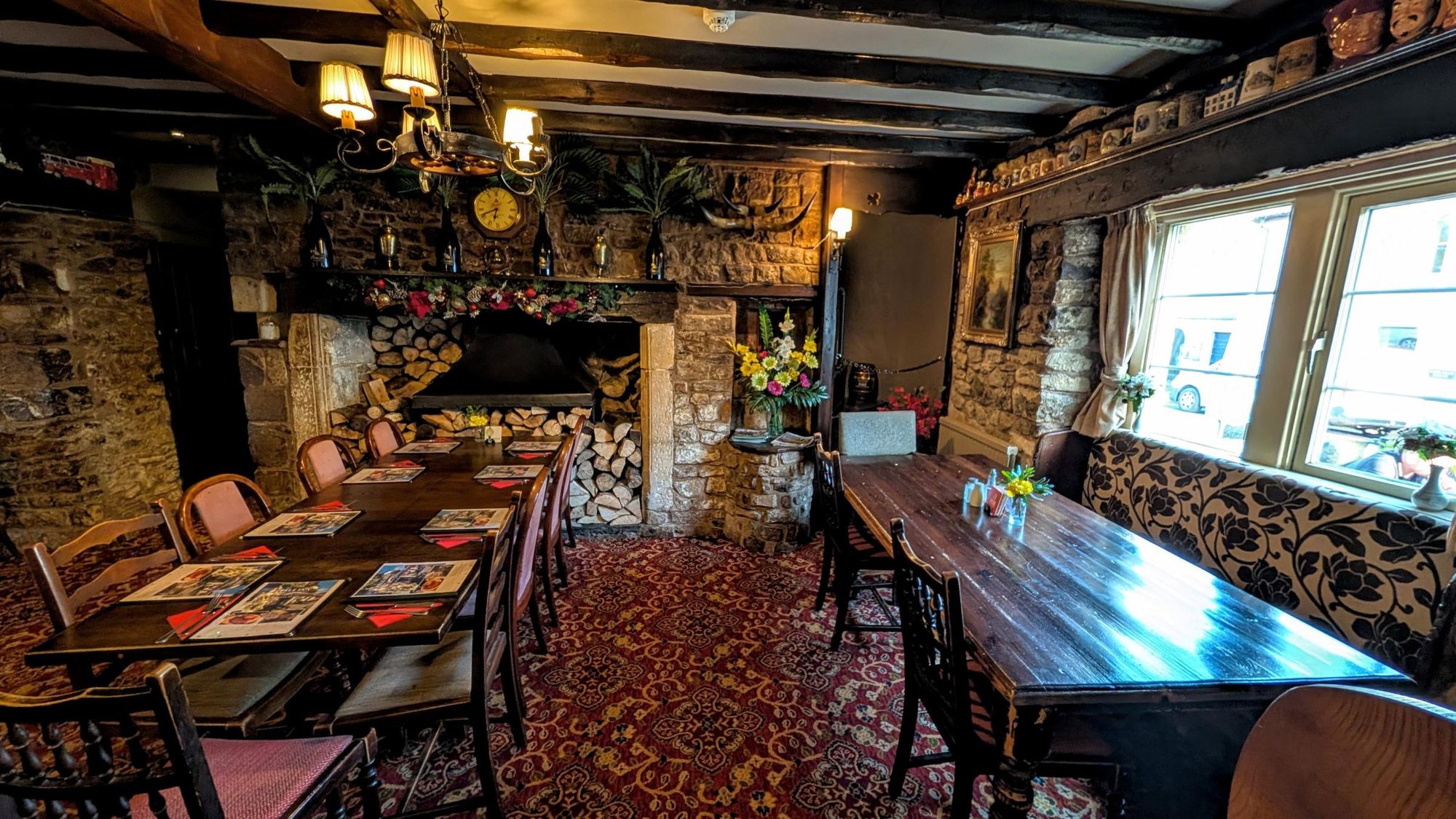 (Restaurant). Published on 08-04-2026