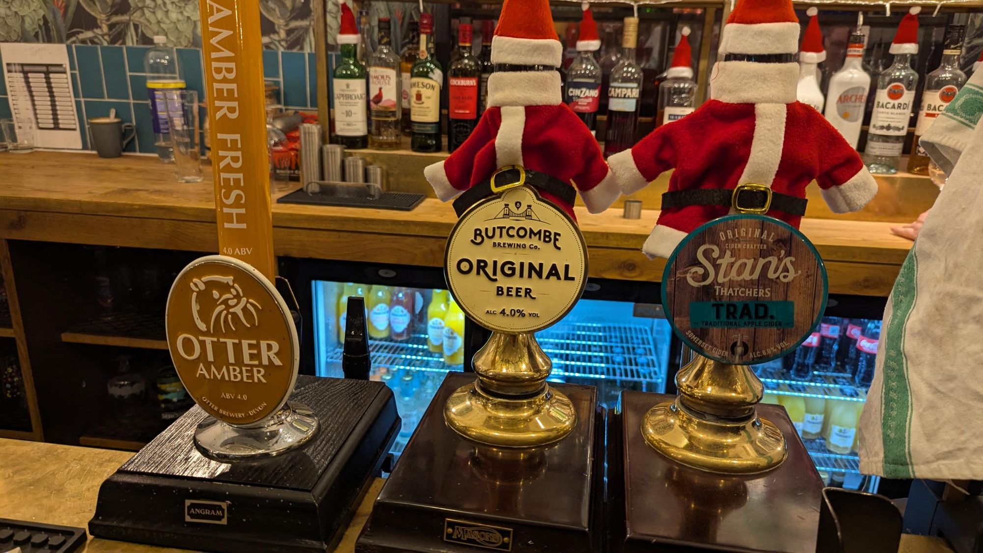 Note fake handpump and Misleading Dispense for Otter Amber Fresh. (Bar). Published on 03-02-2025