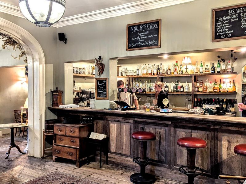 (Bar). Published on 24-08-2025 