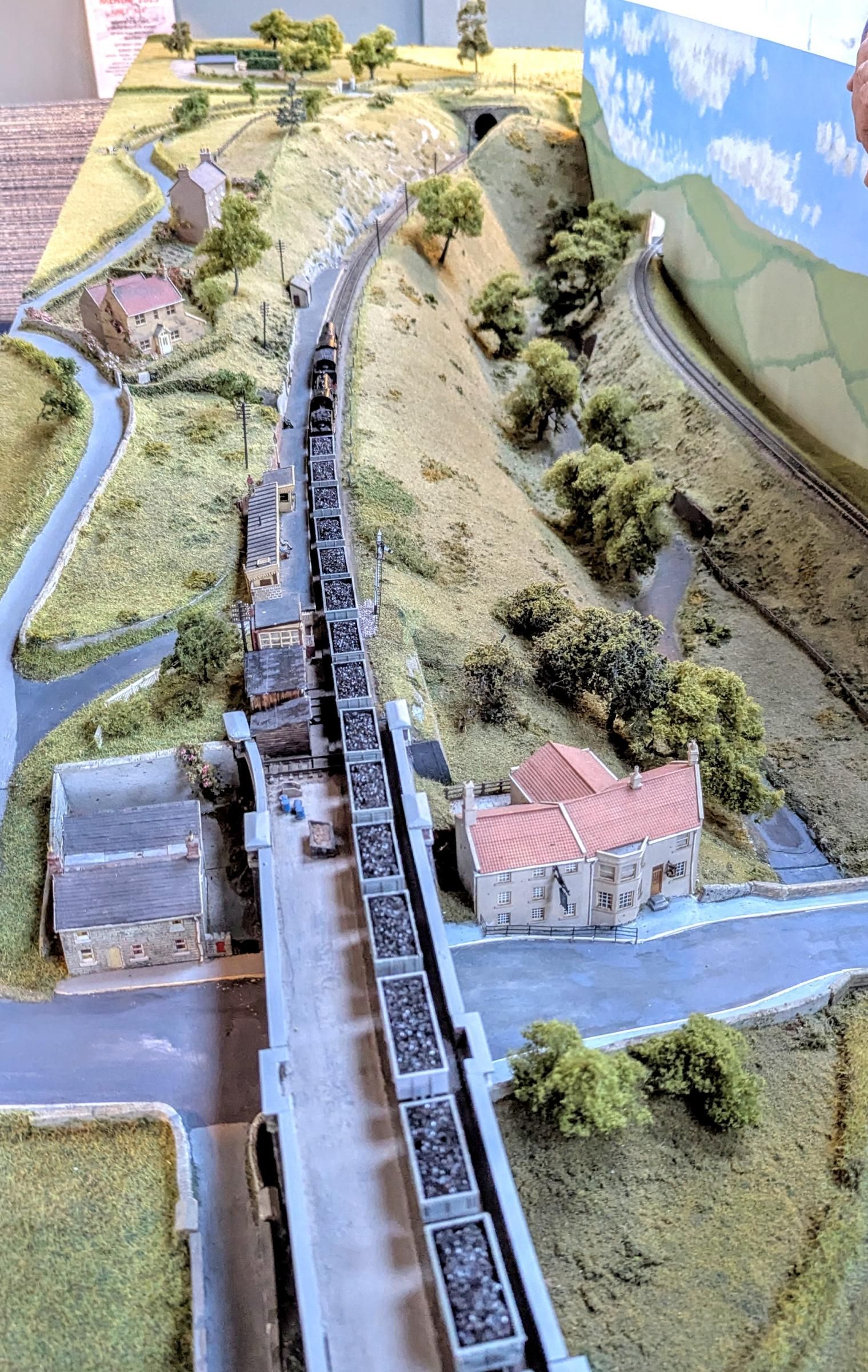 Model Railway event featuring Midford and the Pub. Published on 23-03-2025