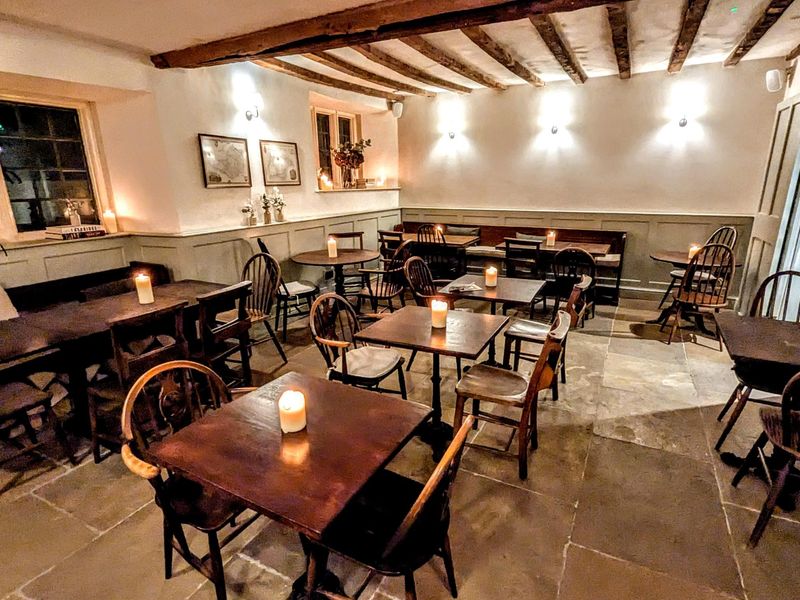(Restaurant). Published on 03-03-2025 